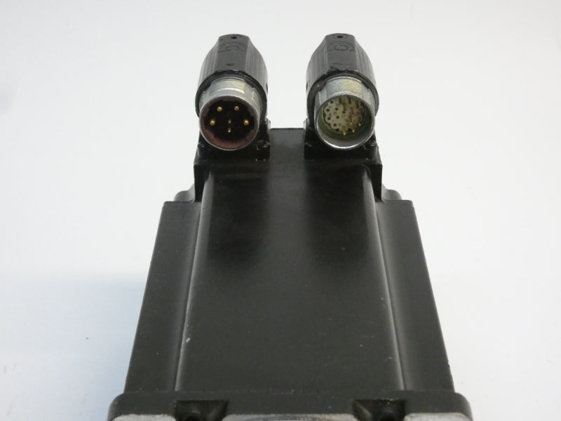 ALLEN BRADLEY MPL-B420P-MJ74AA SER. A 460V 6.4A UNMP