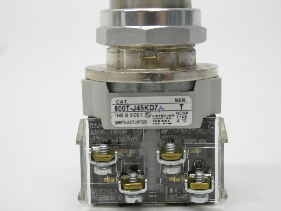 ALLEN BRADLEY 800T-J45KD7 SER. T (NO KEY) UNMP