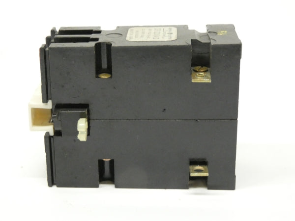GENERAL ELECTRIC CR120X4D 300VAC 10A (MISSING SCREW) NSNP