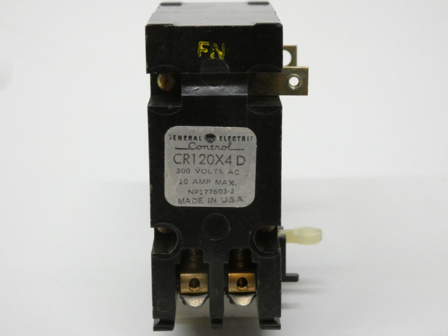 GENERAL ELECTRIC CR120X4D 300VAC 10A (MISSING SCREW) NSNP