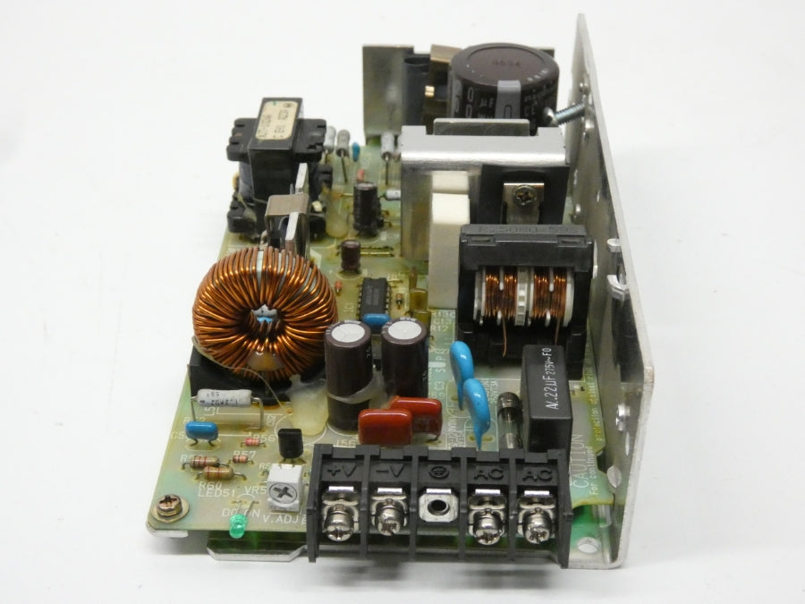 OMRON S82J-1024 100-120VAC 2.5A NSNP