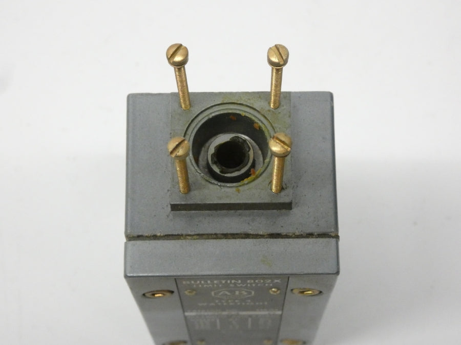 ALLEN BRADLEY 802X-A4 SER. C 600V 6A (AS PICTURED) UNMP