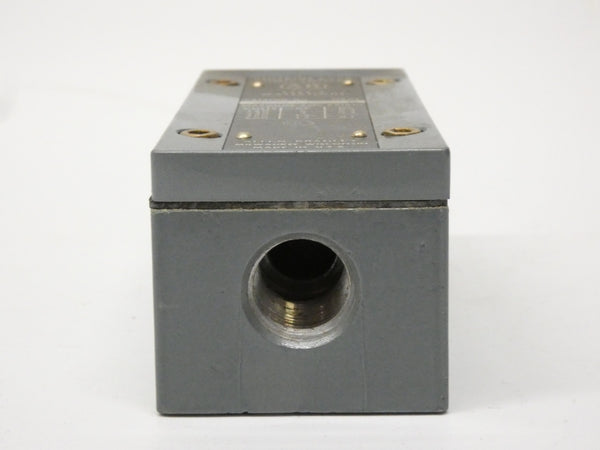 ALLEN BRADLEY 802X-A4 SER. C 600V 6A (AS PICTURED) UNMP