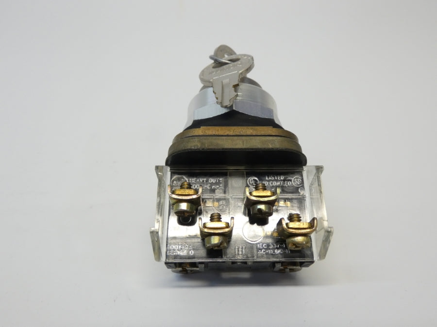 ALLEN BRADLEY 800T-E13A SER. T (BK/YL) NSMP