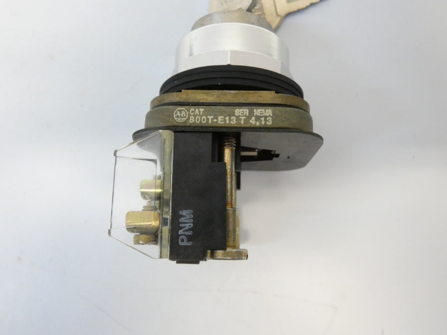 ALLEN BRADLEY 800T-E13A SER. T (BK/YL) NSMP
