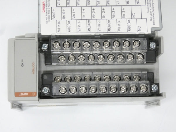 ALLEN BRADLEY 1769-IF8 SER. A F/W 2.1 VER. 03 24VDC 0.12A (NO COVER) NSNP