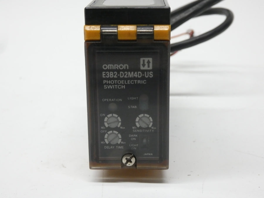 OMRON E3B2-D2M4D-US 24-240VAC 3A UNMP