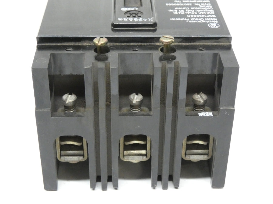 WESTINGHOUSE MCP13300CR 2607D80G05 600VAC 30A UNMP