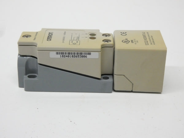 OMRON E2Q2-N30MF3-U 10-60VDC NSNP