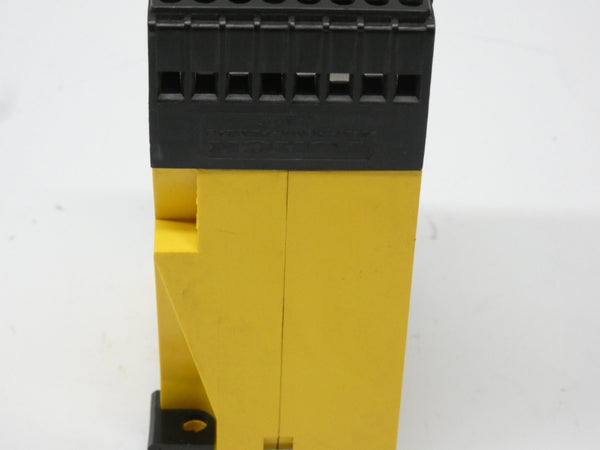 TURCK MS81-221-R 110VAC 4A UNMP