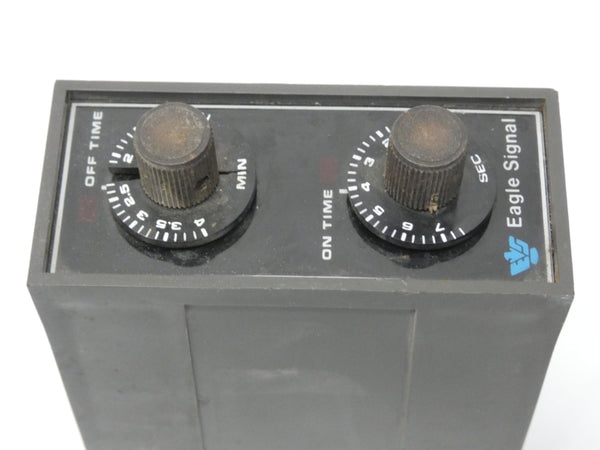 EAGLE SIGNAL DA1611A3 120V 10A UNMP