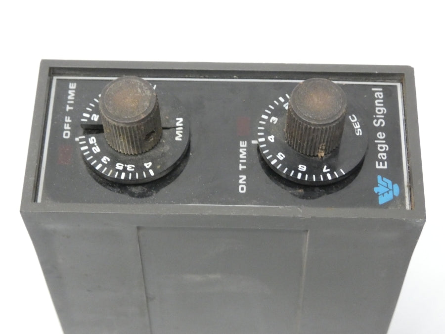 EAGLE SIGNAL DA1611A3 120V 10A UNMP