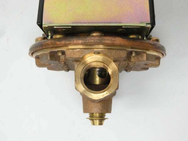 ITT FS1 115/230VAC 100PSI NSNP
