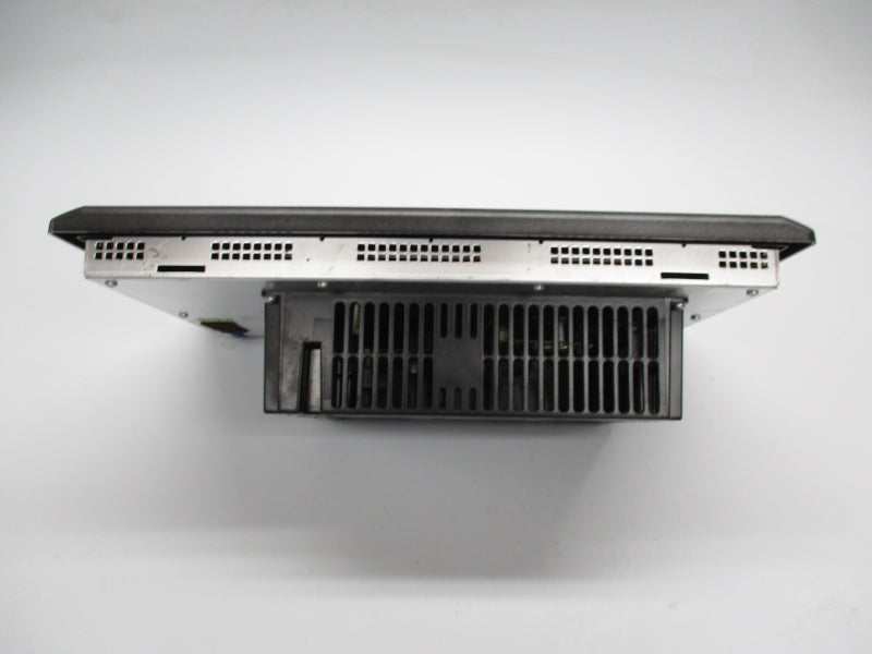 ALLEN BRADLEY 2711-K10C8L1 SER. F F/W.4.46 24VDC 1A UNMP