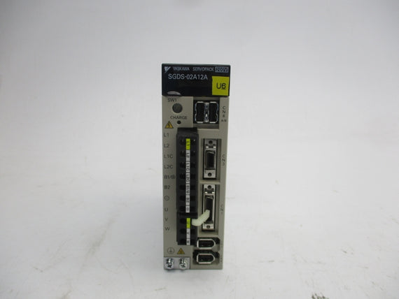 YASKAWA SGDS-02A12A 200-230V 2.4A NSMP