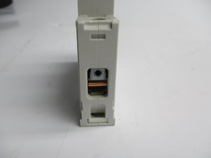 SIEMENS 5SJ4106-7HG41 230V 6A UNMP
