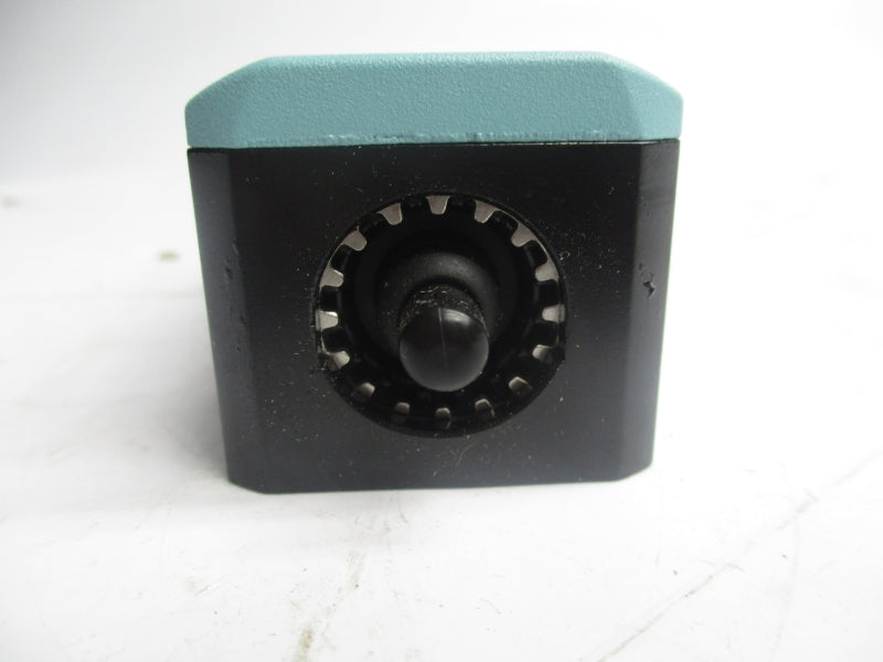 SIEMENS 3SE5112-0CA00-1CA0  400V 6A NSMP