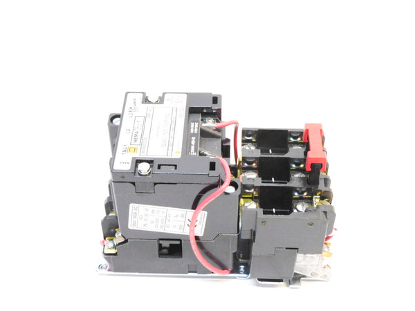 SQUARE D 8536SCO3V02S SER. A 110/120V 32A NSMP