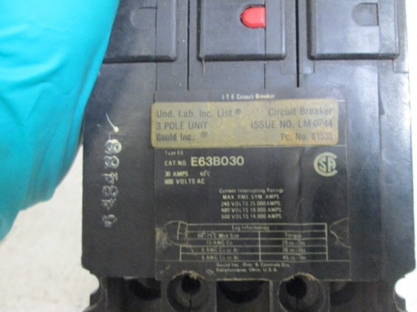 I-T-E CIRCUIT BREAKER (MISSING LUGS) E63B030 UNMP
