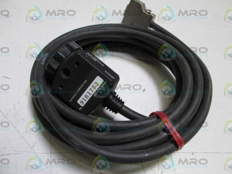 KEYENCE CAMERA CCD VISION SYSTEM 3M CABLE CV-050 NSNP