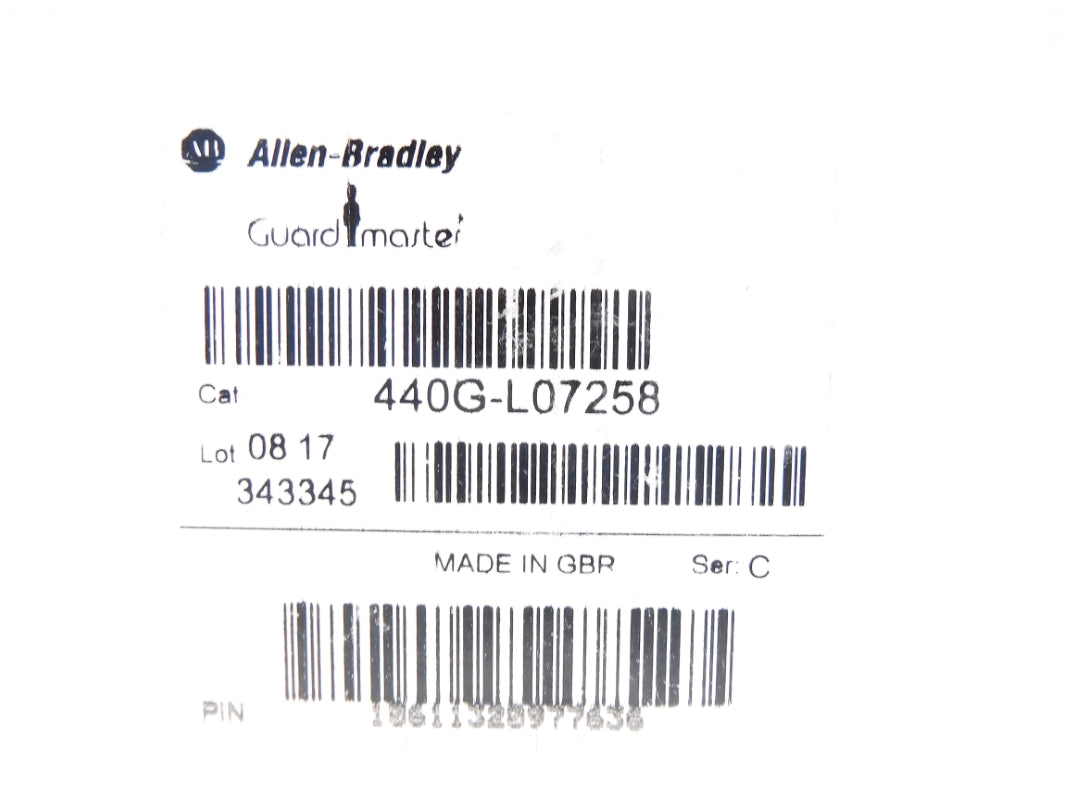 ALLEN BRADLEY 440G-L07258 SER. C 24V (WH) NSMP