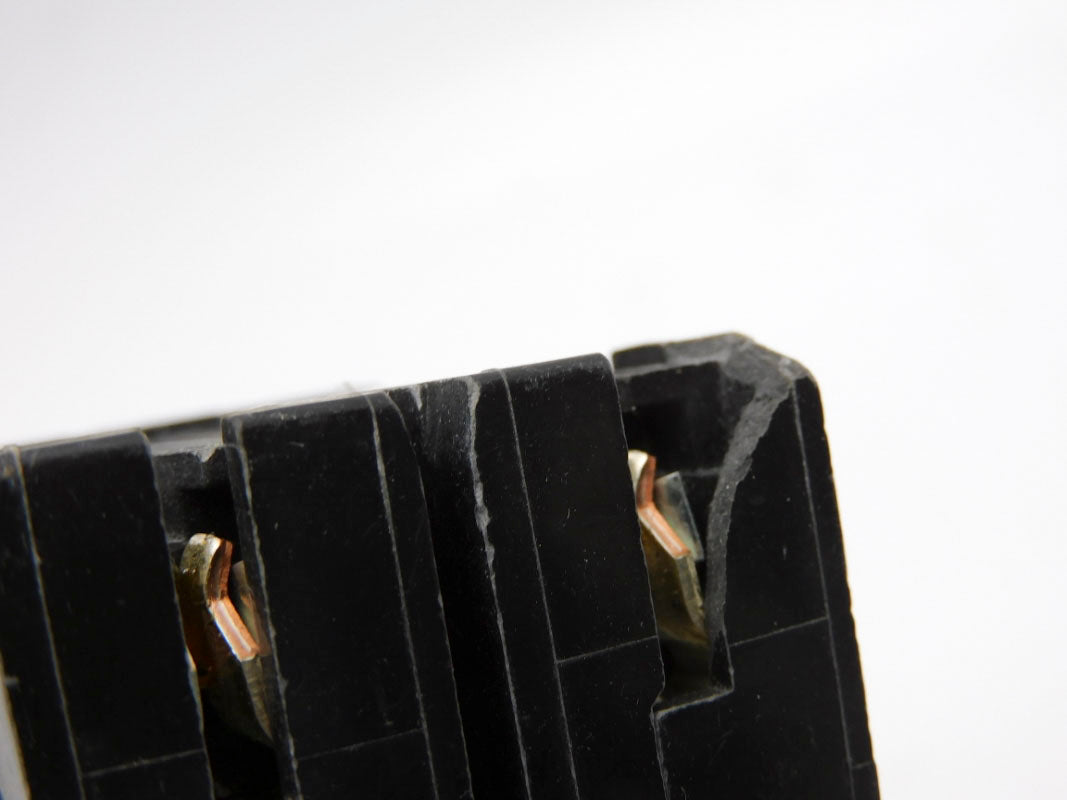 SQUARE D HOM2100 120/240V 100A (AS PICTURED) UNMP
