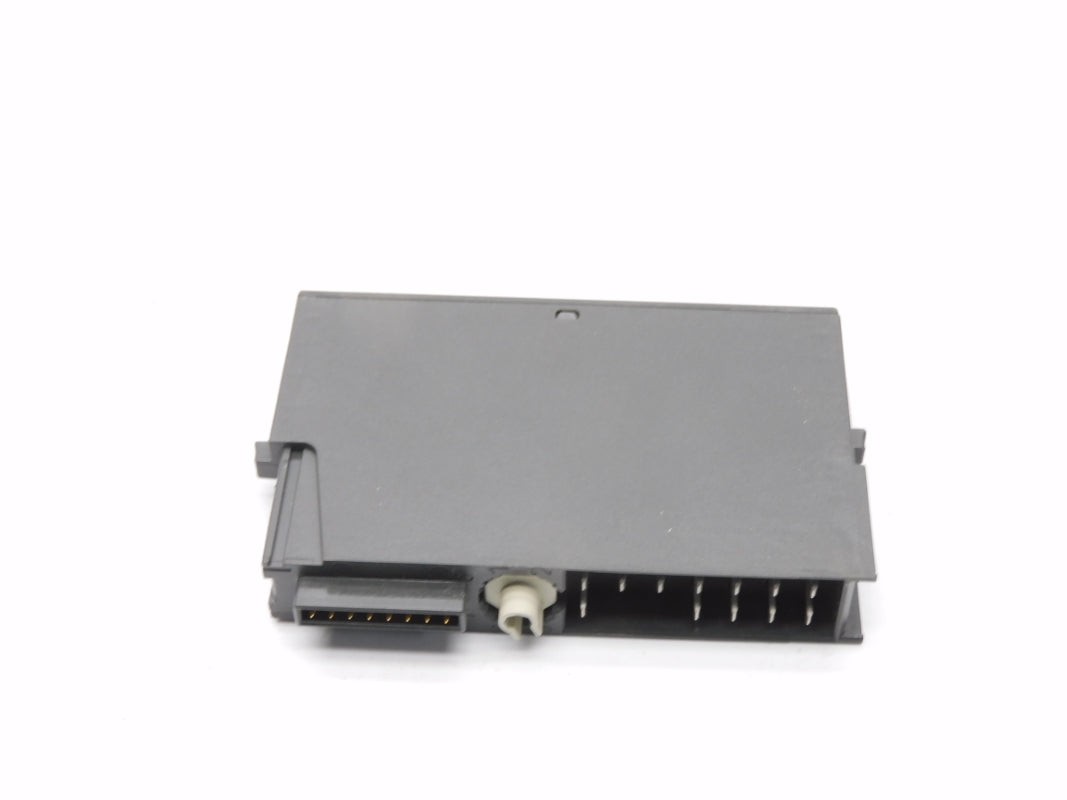SIEMENS 6ES7132-4BB01-0AA0 24VDC 0.5A NSNP
