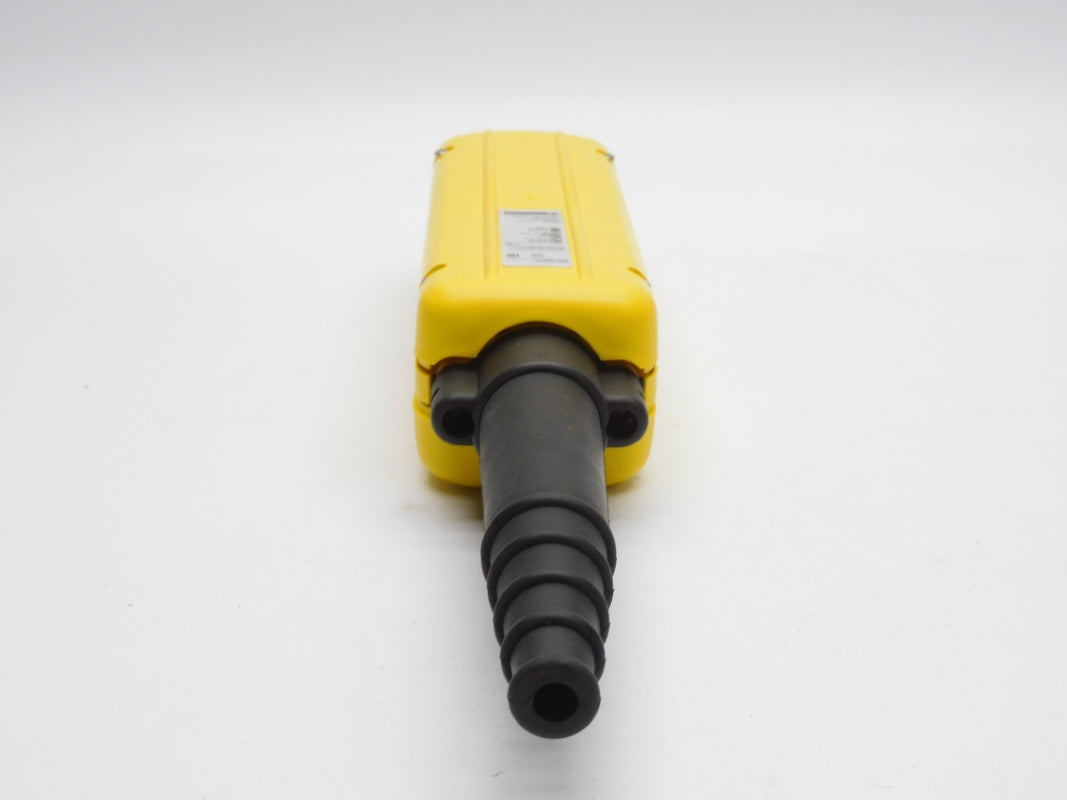 TELEMECANIQUE XAC-A04H7 120V NSNP