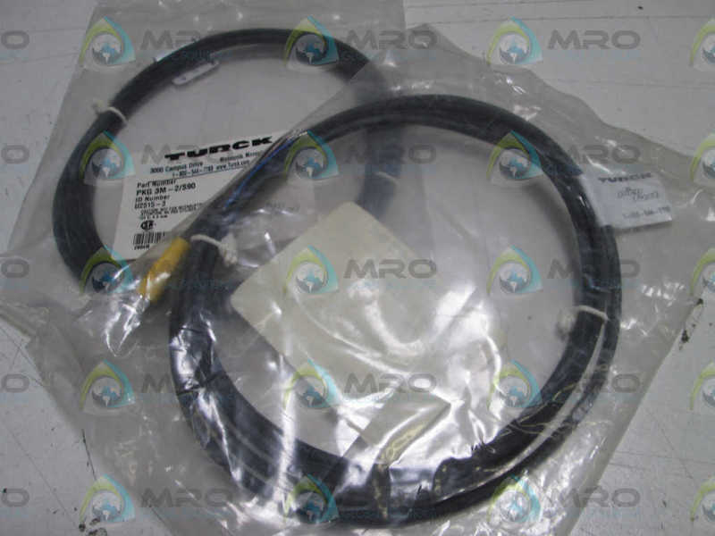 LOT OF 2 TURCK SENSOR CABLE  PKG 3M-2/S90 NSMP
