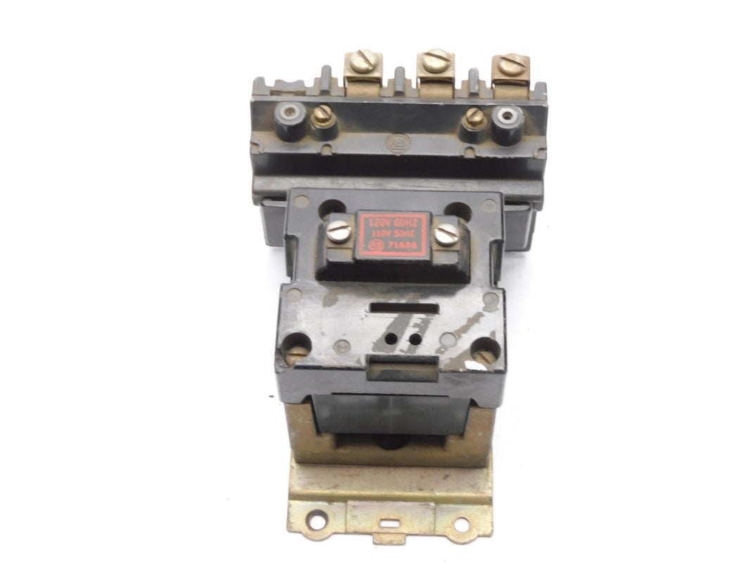 ALLEN BRADLEY 702-BOD93 SER. K 110-120V 27A (AS PICTURED) UNMP