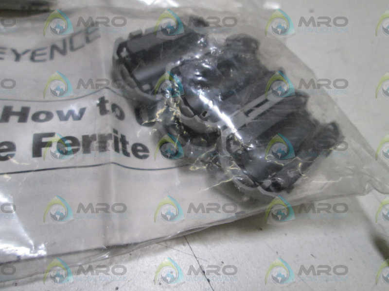 LOT OF 8 KEYENCE B24-036 NSNP IN BAG