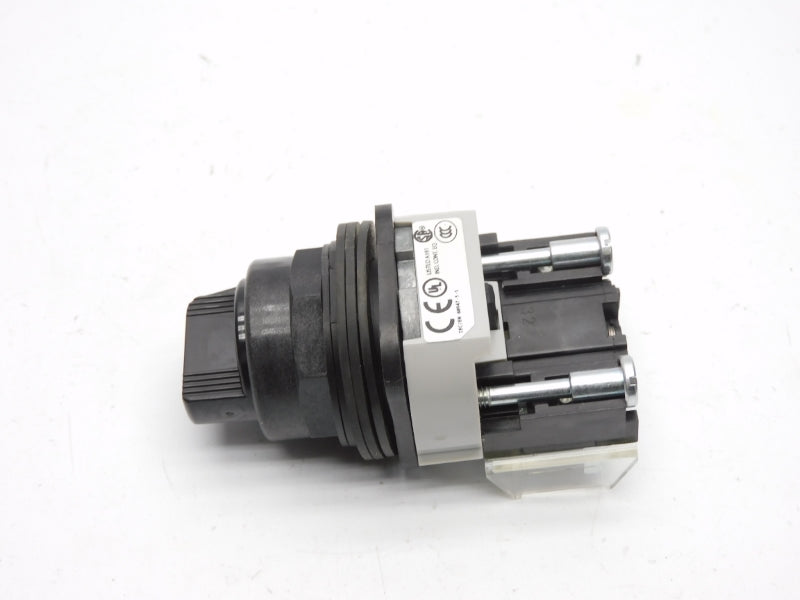 ALLEN BRADLEY 800H-JR5A SER. F NSMP