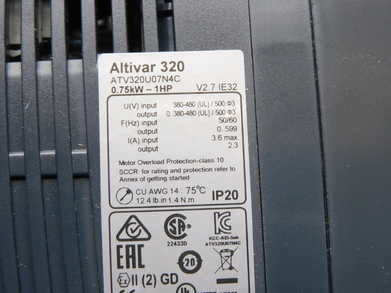 SCHNEIDER ELECTRIC ATV320U07N4C 380-500V 3.6A NSMP