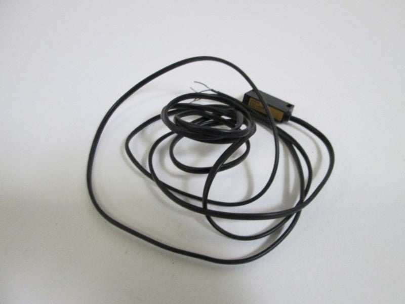 OMRON E3C-LS3R UNMP