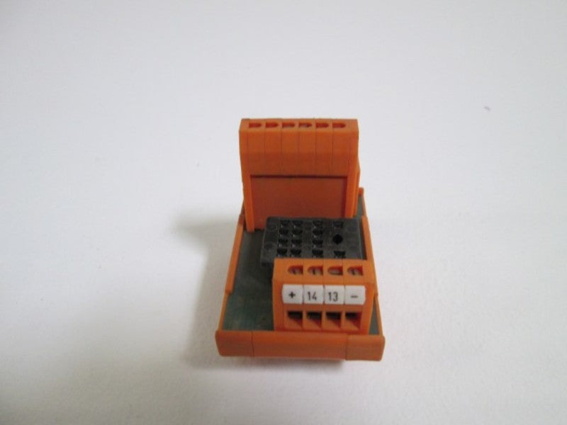 WEIDMULLER RELAY SOCKET ONLY RS-14A (AS PICTURED) AS IS