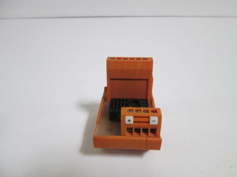 WEIDMULLER RELAY SOCKET ONLY RS18A (AS PICTURED) AS IS