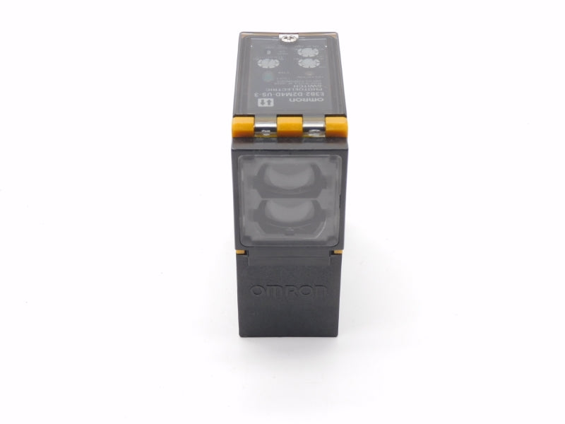 OMRON E3B2-D2M4D-US-3 24-240VAC 3A NSNP