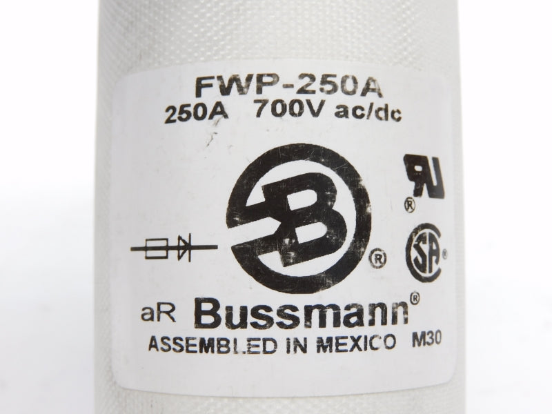 BUSSMANN FWP-250A 700VAC/DC 250A NSMP