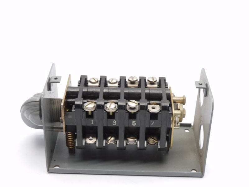 ALLEN BRADLEY 806-A42 SER. A 600V 10A UNMP
