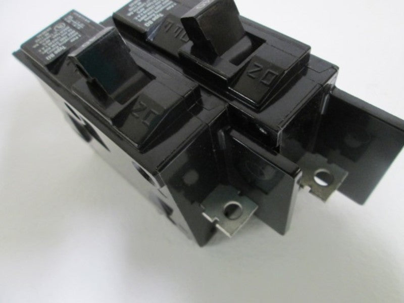 LOT OF 2 SIEMENS CIRCUIT BREAKER BQ1B040 NSNP