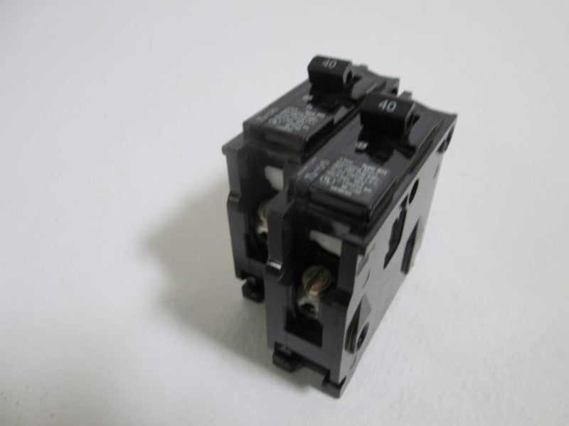 LOT OF 2 SIEMENS CIRCUIT BREAKER BQ1B040 NSNP