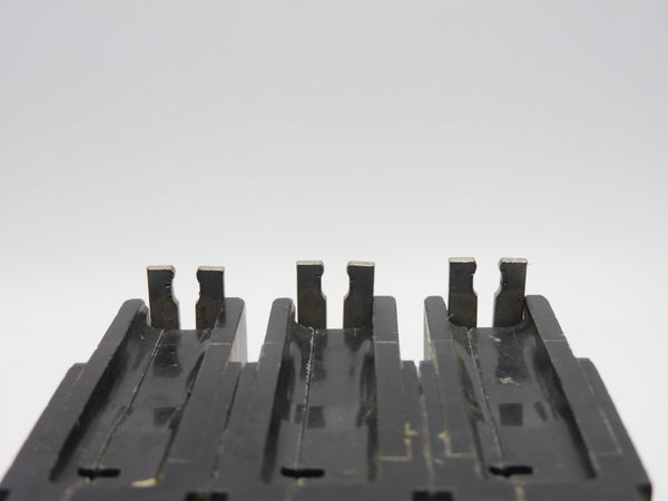 SQUARE D EDB34125 277V 125A UNMP