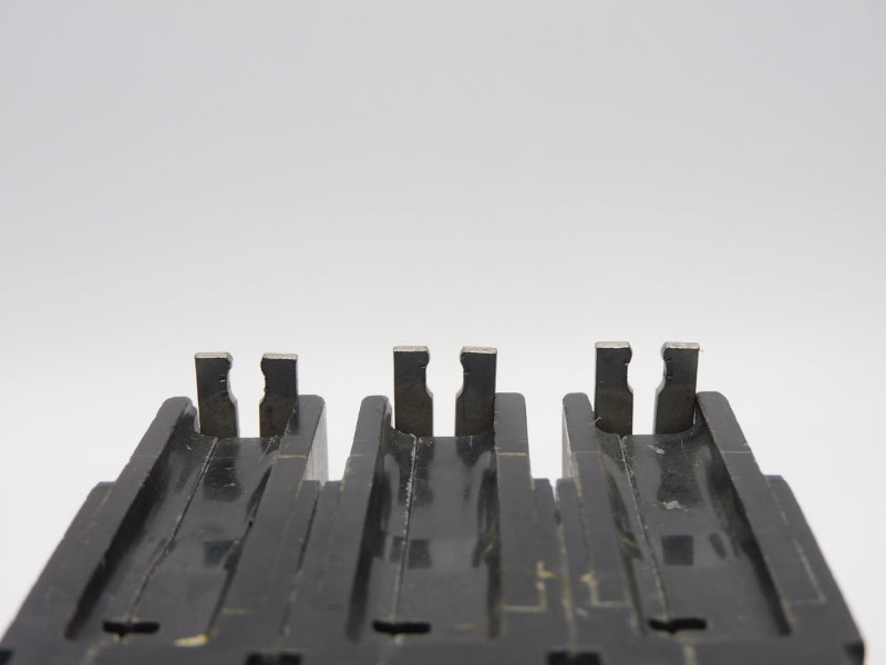 SQUARE D EDB34125 277V 125A UNMP