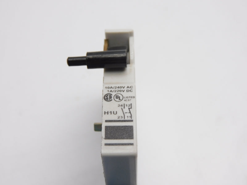 AUXILIARY CONTACT H1U 240VAC UNMP