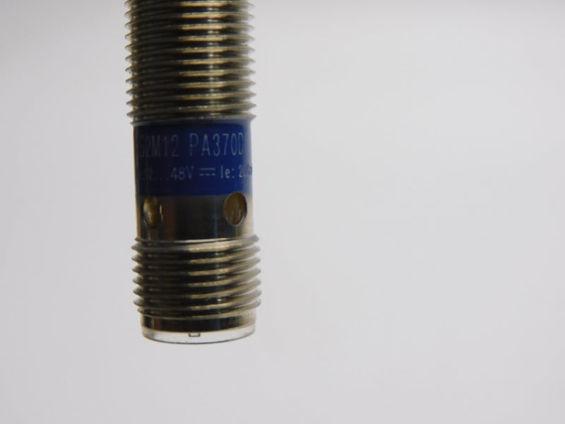 TELEMECANIQUE XS2M12PA370D 12-48V UNMP