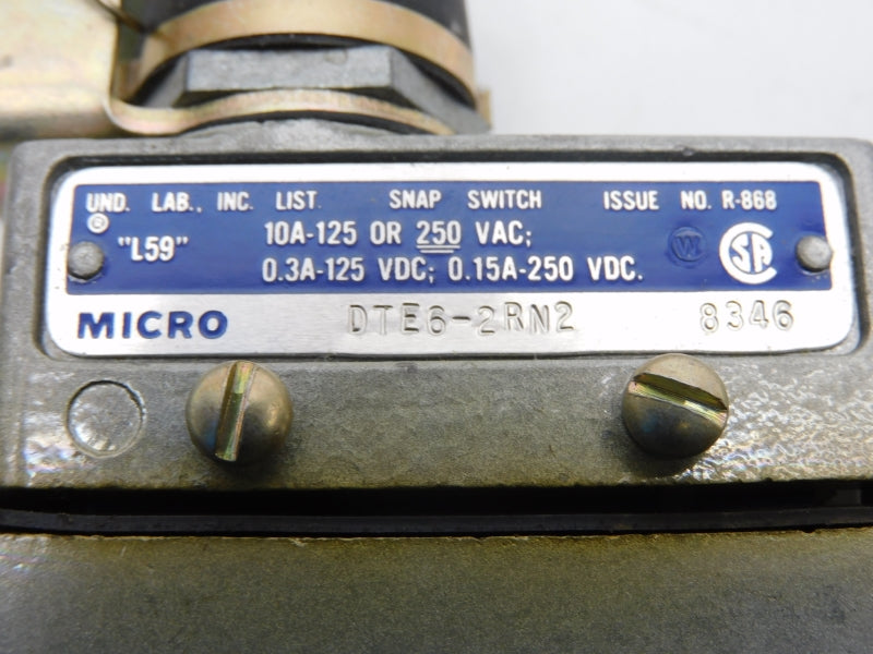 MICRO SWITCH DTE6-2RN2 250VAC/DC 10A (GREY) NSNP