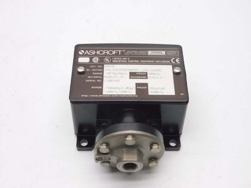 ASHCROFT B424B 480VAC 15A 30PSI NSMP