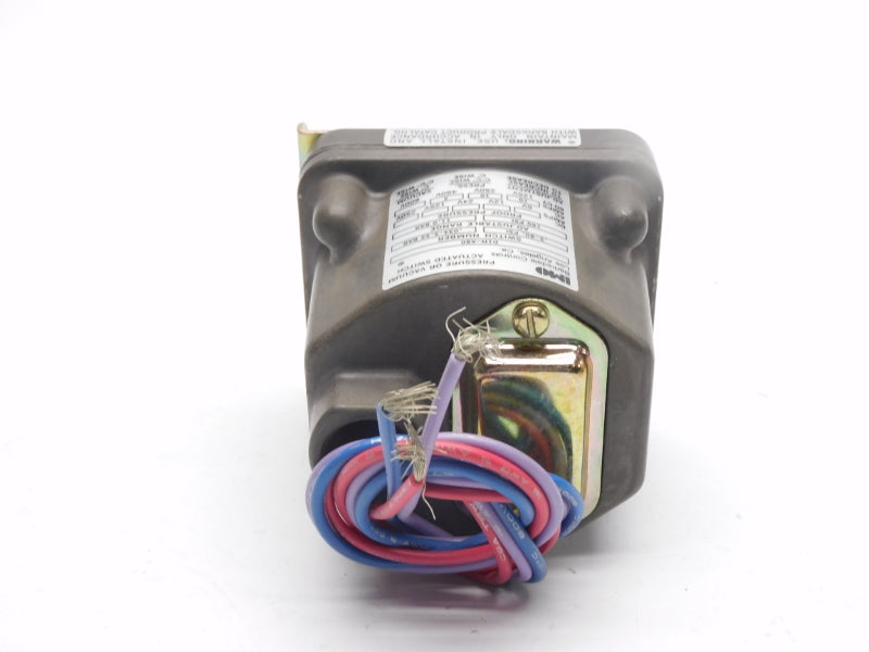 BARKSDALE CONTROLS D1H-A80 480V 10A .5-80PSI NSNP