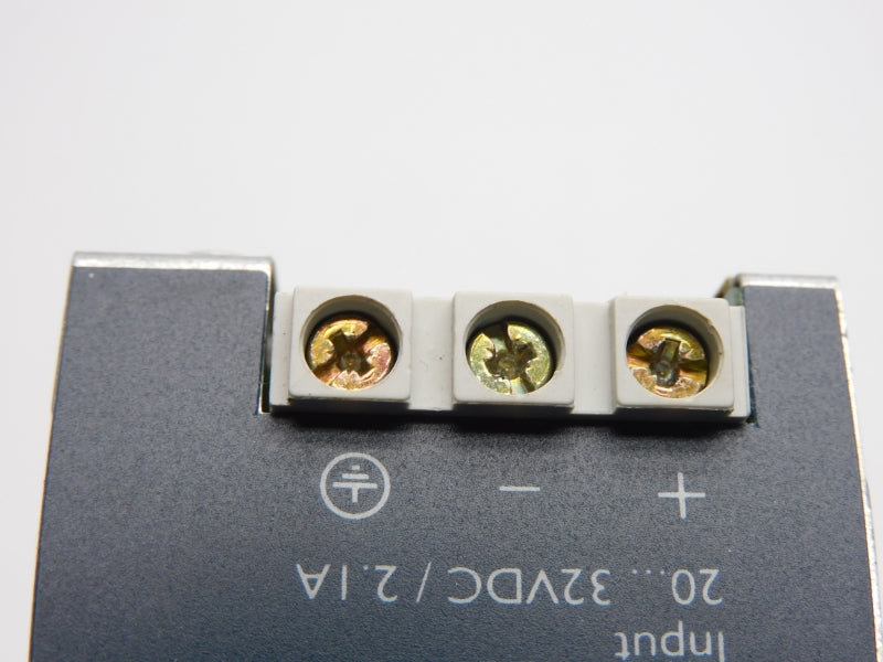 SOLA SDN8-5-24 18-36VDC 8A UNMP