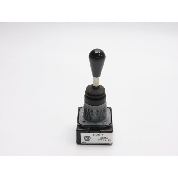 ALLEN BRADLEY 800T-T2H1 SER. T (AS PICTURED) NSNP